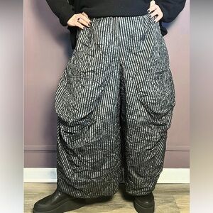 RARE Trending Now Heydari New York Designer Slouchy Pants